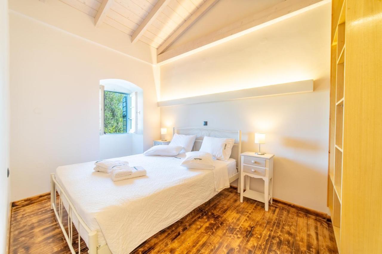 Villa Adamantia Paxos 盖奥斯 外观 照片