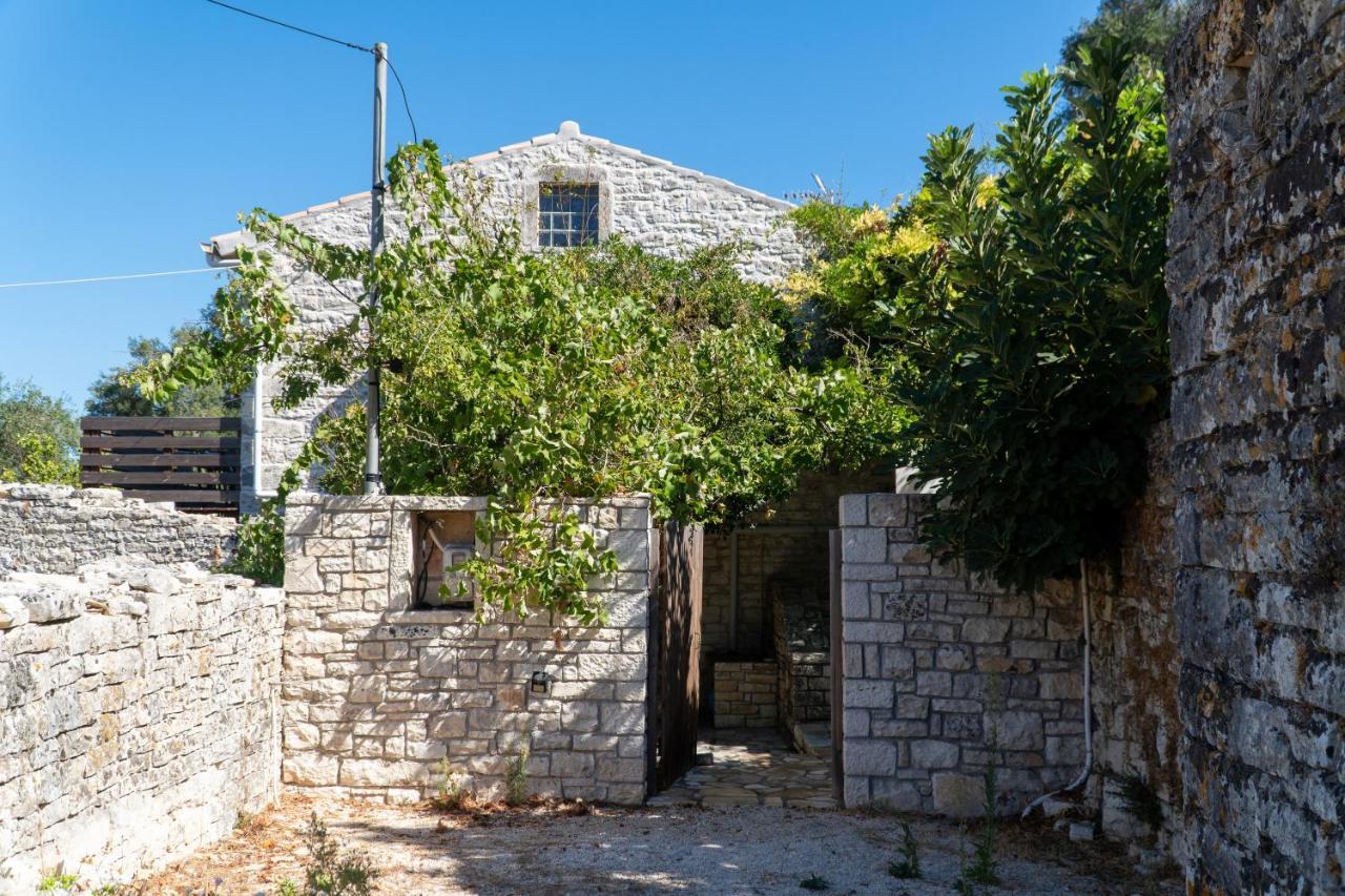 Villa Adamantia Paxos 盖奥斯 外观 照片